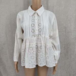 Chic White Floral Blouse